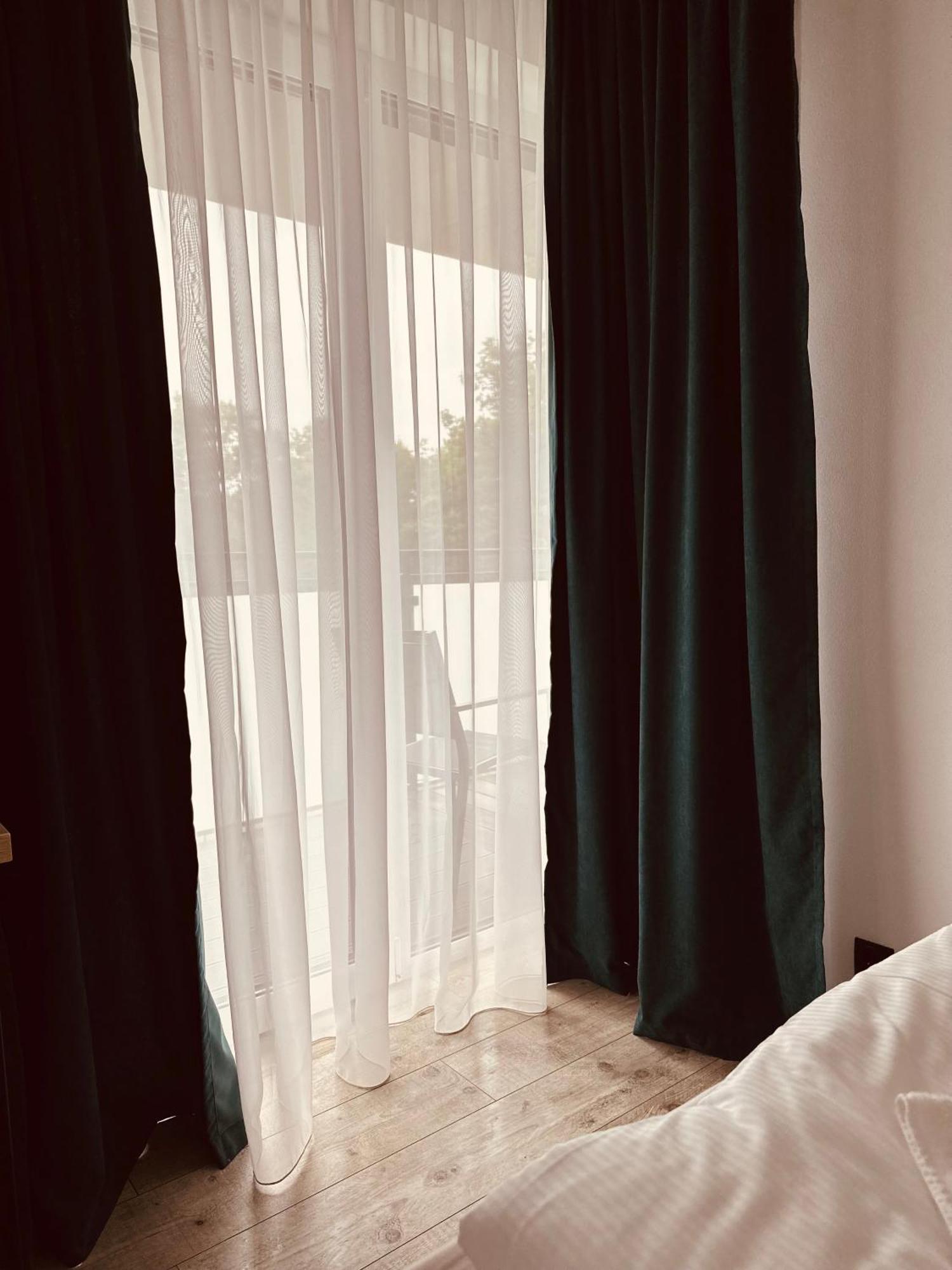 Holiday Siesta Pensjonat, Domki Rewal Esterno foto